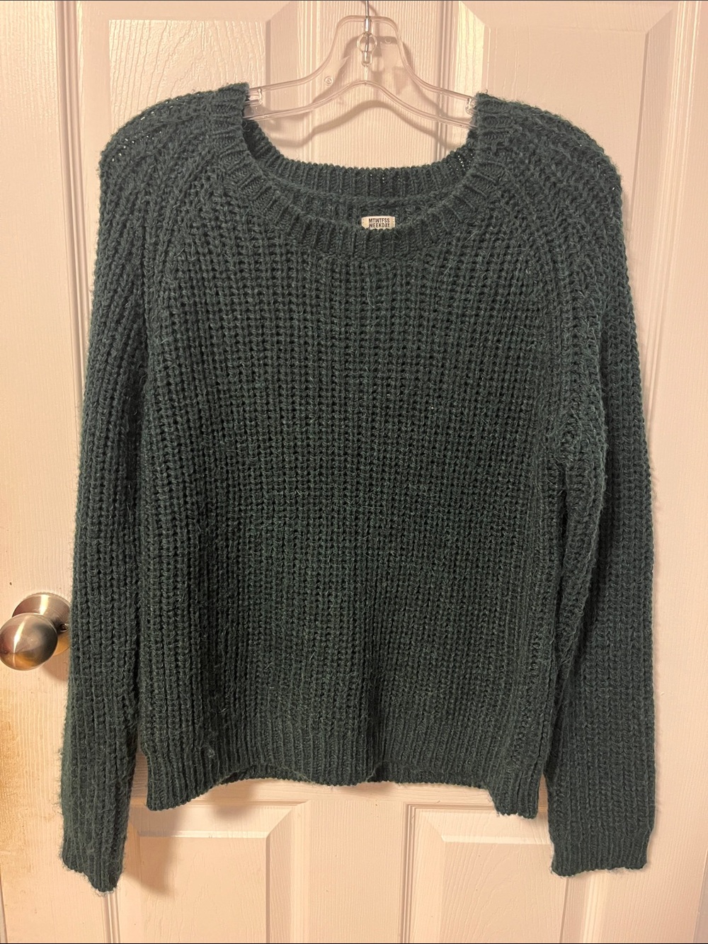 Dark green cableknit oversized sweater